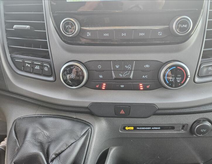Ford Transit 14