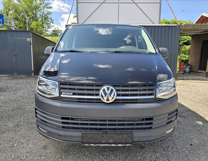 Volkswagen Transporter 9