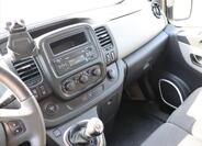 Renault Trafic 23