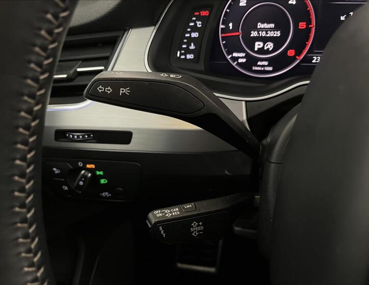 Audi Q7 20