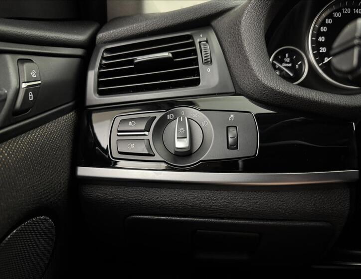 BMW X3 8
