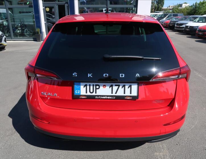 Škoda Scala 8