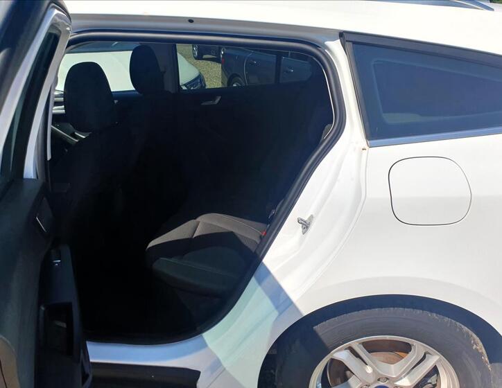 Ford Focus 14