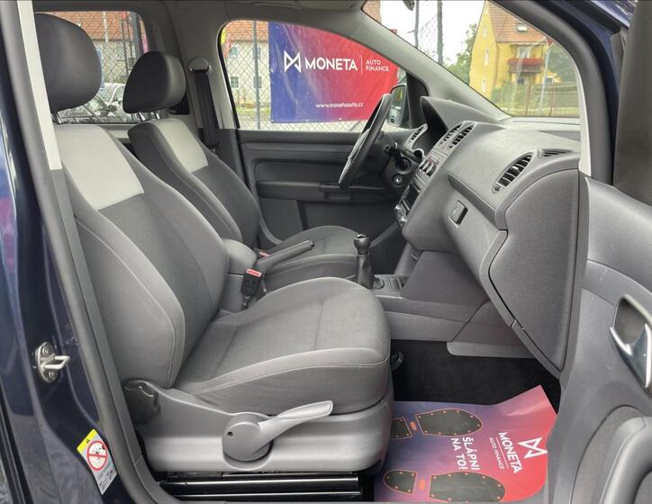Volkswagen Caddy 26