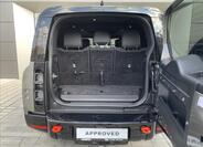 Land Rover Defender 13