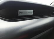 Ford Mustang 23