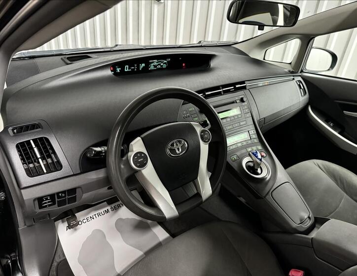 Toyota Prius 15