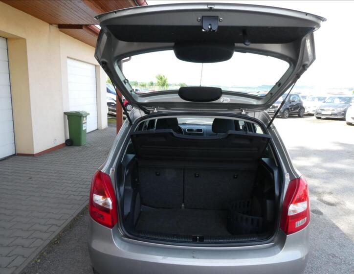 Škoda Fabia 23