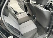 Mazda 2 12