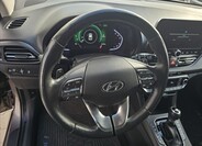 Hyundai i30 13
