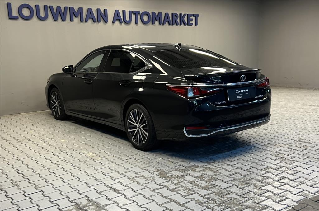 Lexus ES 300h