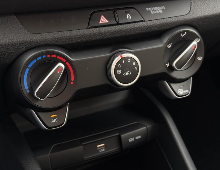 KIA Stonic 23