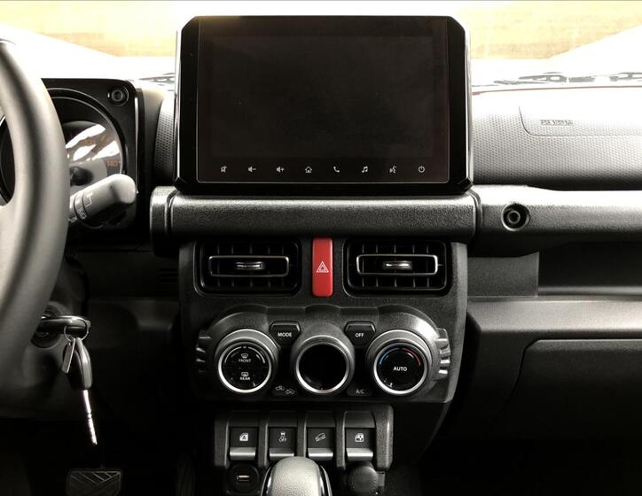 Suzuki Jimny 17