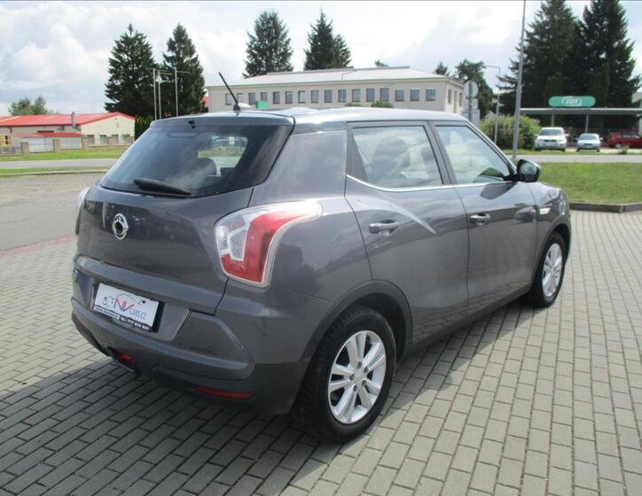 SsangYong Tivoli 4