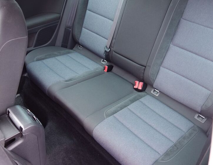Volkswagen Golf 20