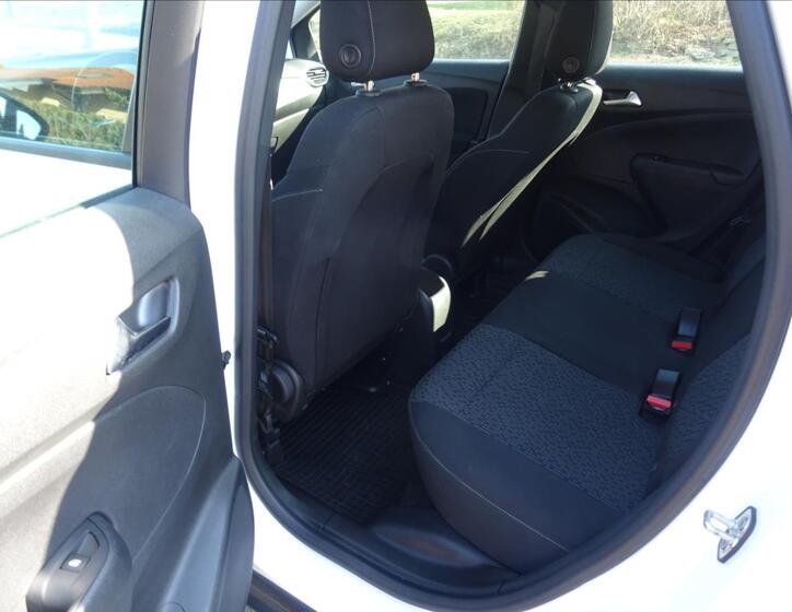 Opel Crossland X 19