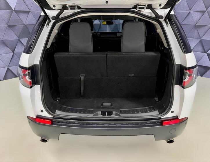 Land Rover Discovery 23