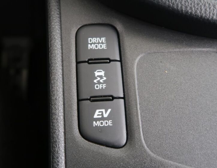 Toyota Yaris Cross 29