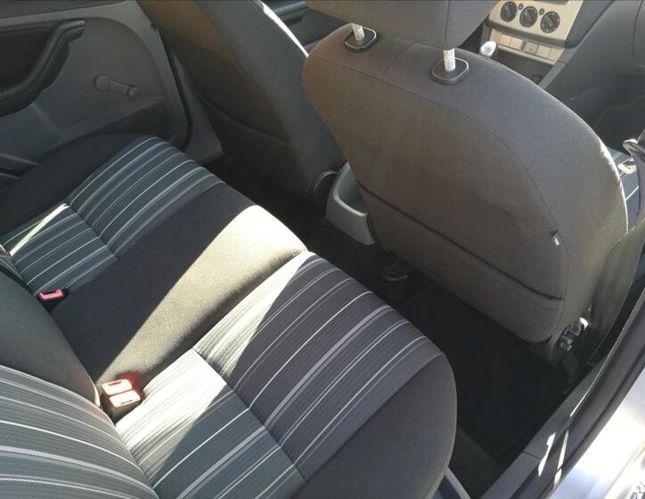 Ford Focus 11