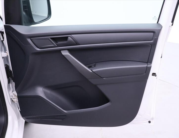 Volkswagen Caddy 11