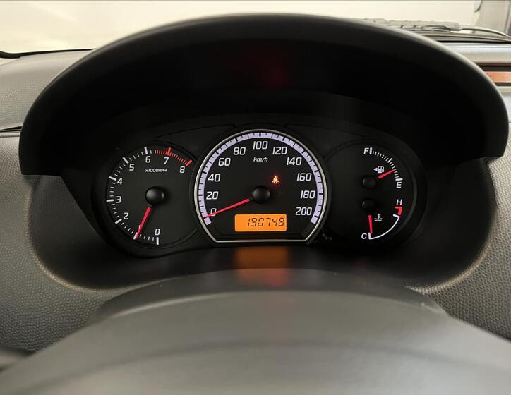 Suzuki Swift 8