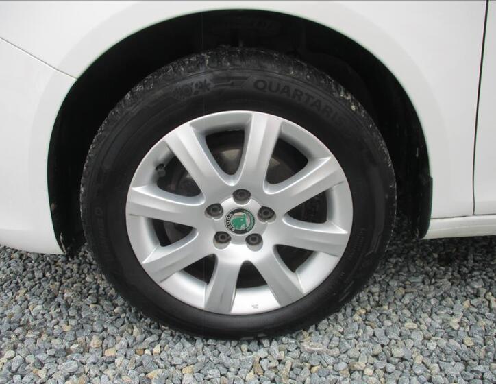 Škoda Roomster 27