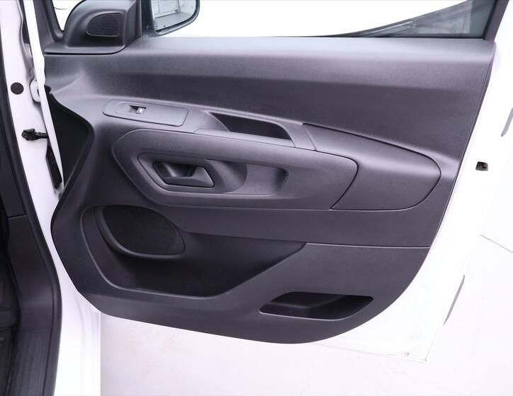 Toyota ProAce 12