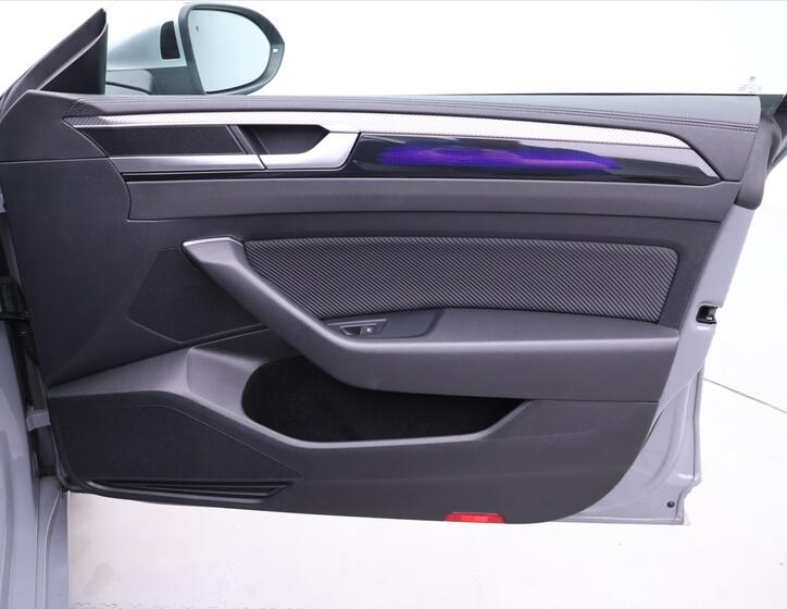 Volkswagen Arteon 13