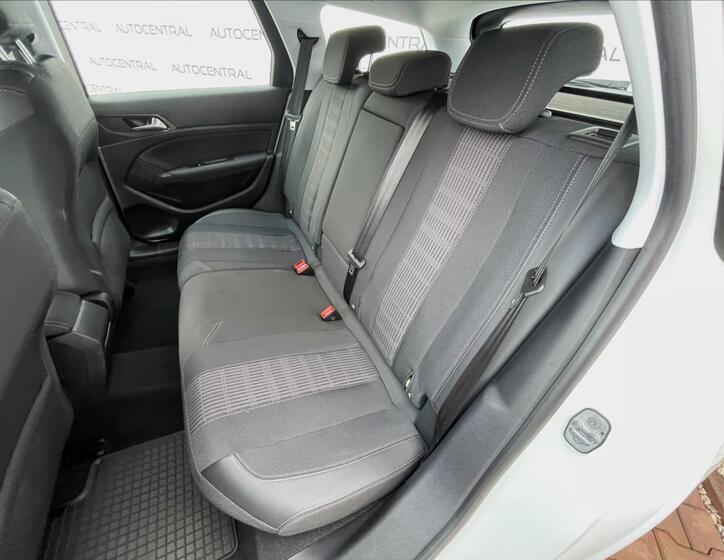 Peugeot 308 21