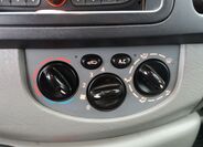Opel Vivaro 11
