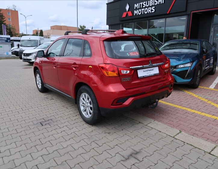 Mitsubishi ASX 6