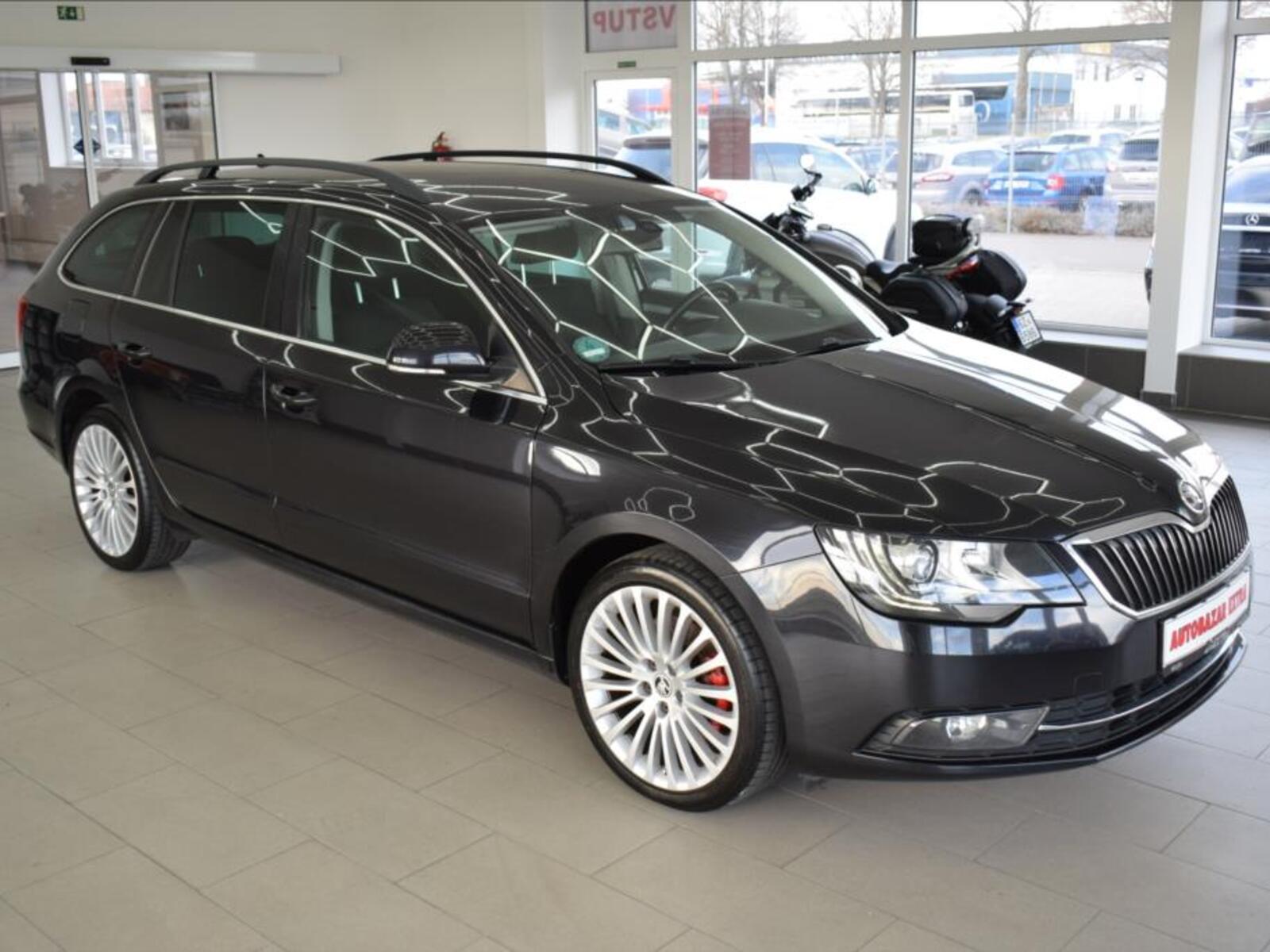 Škoda Superb 3