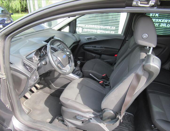 Ford B-MAX 18
