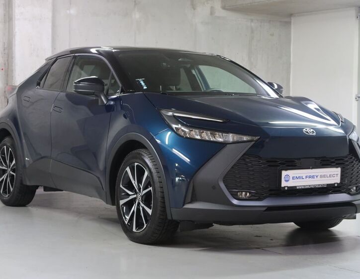 Toyota C-HR 3