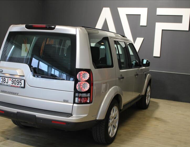 Land Rover Discovery 7