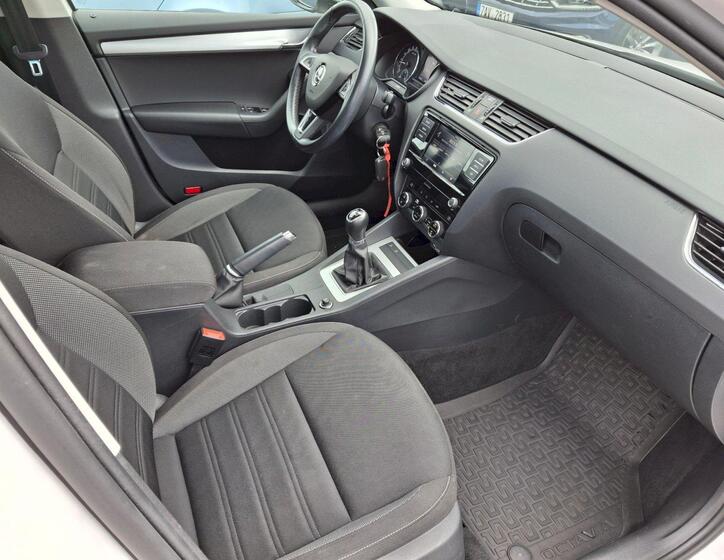 Škoda Octavia 18