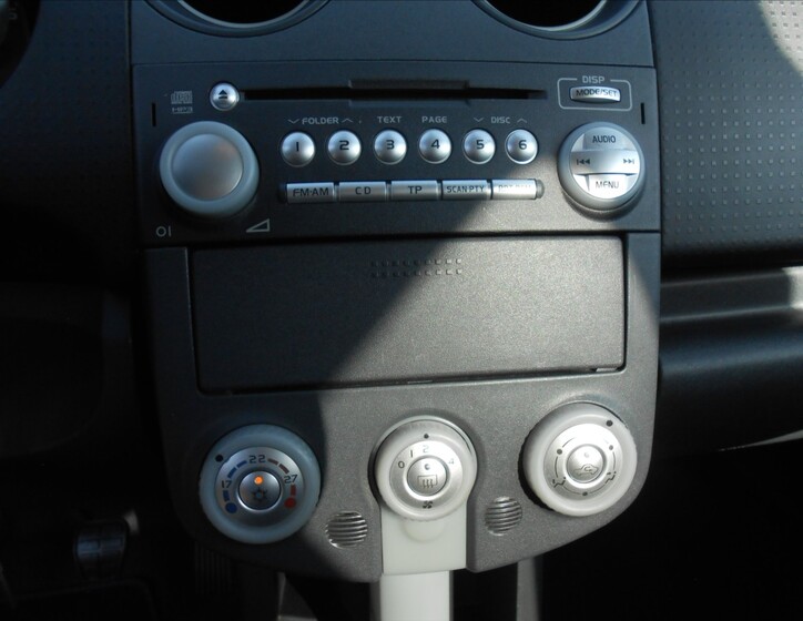 Mitsubishi Colt 11