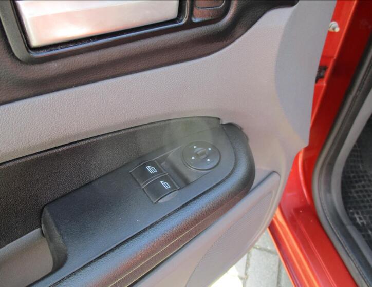 Ford Focus 8