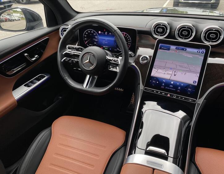 Mercedes-Benz GLC 13