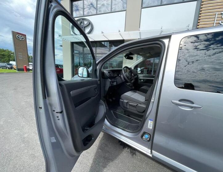 Toyota ProAce Verso 13