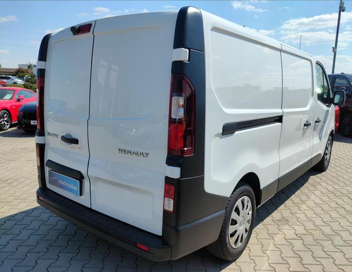 Renault Trafic 5