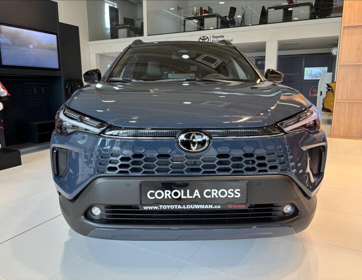 Toyota Corolla Cross 2