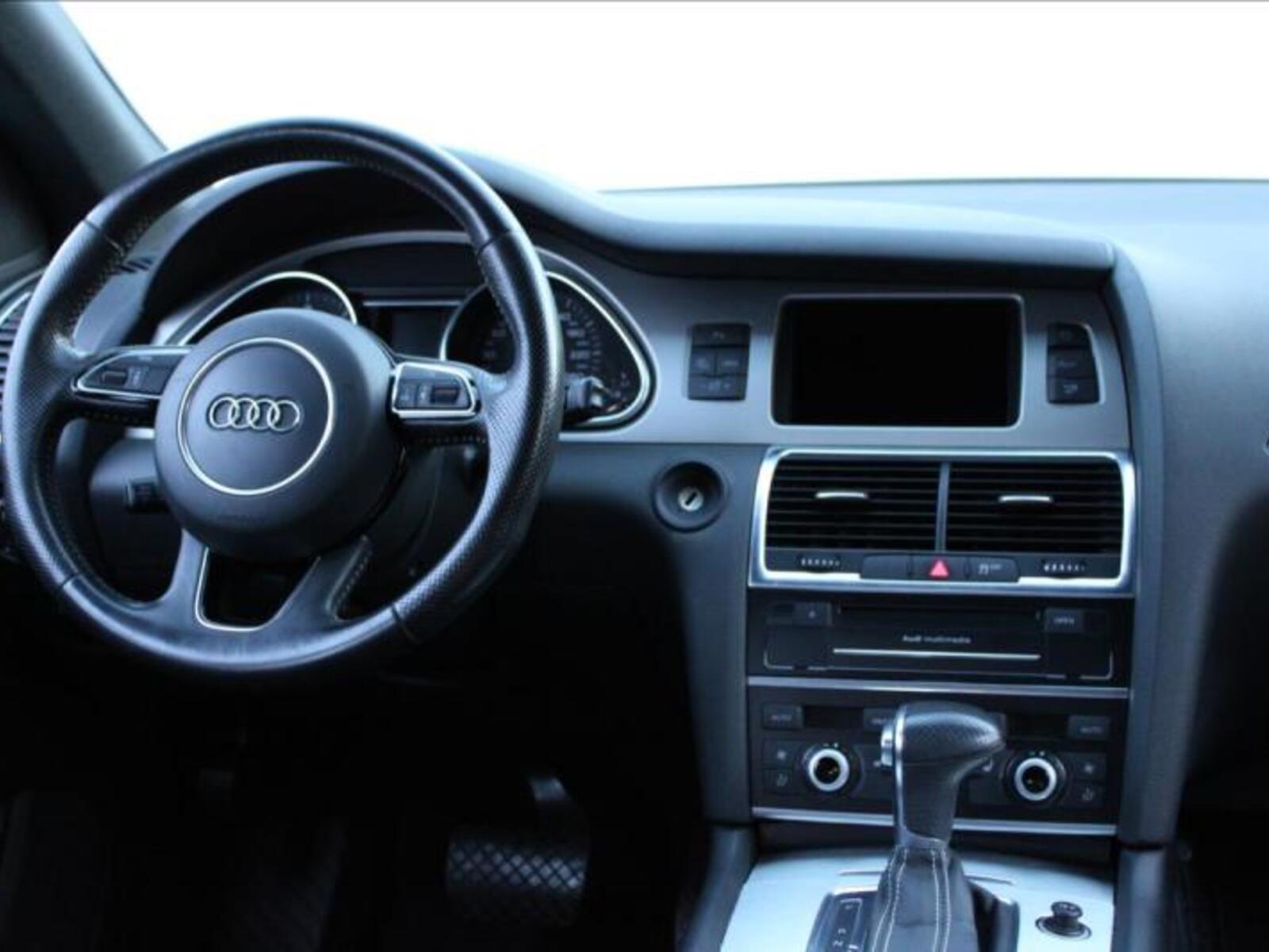 Audi Q7 20