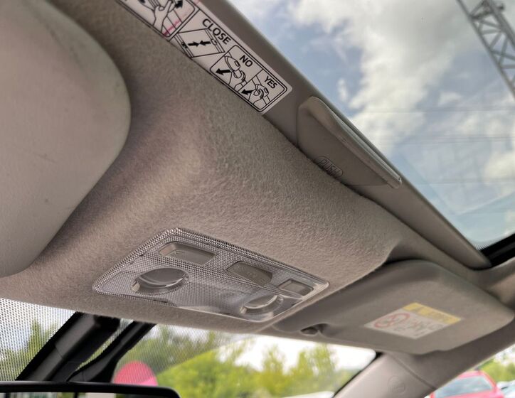 Toyota Yaris 28