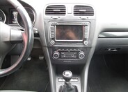 Volkswagen Golf 9
