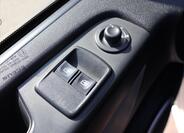 Renault Trafic 16