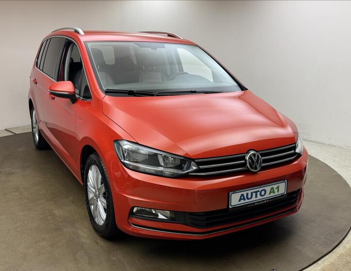 Volkswagen Touran 3