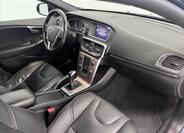Volvo V40 15