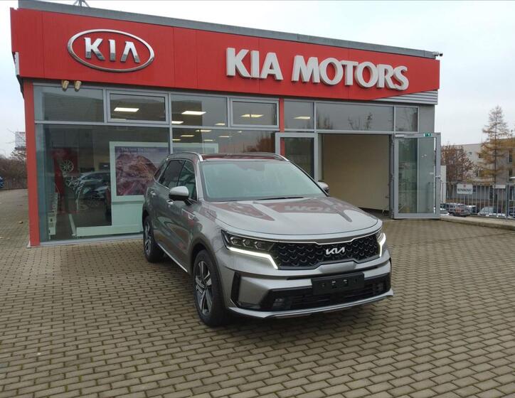 KIA Sorento 1