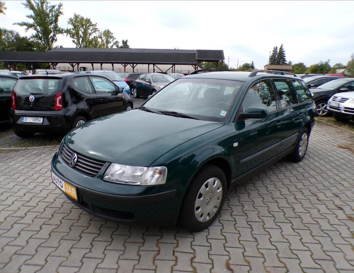 Volkswagen Passat 2